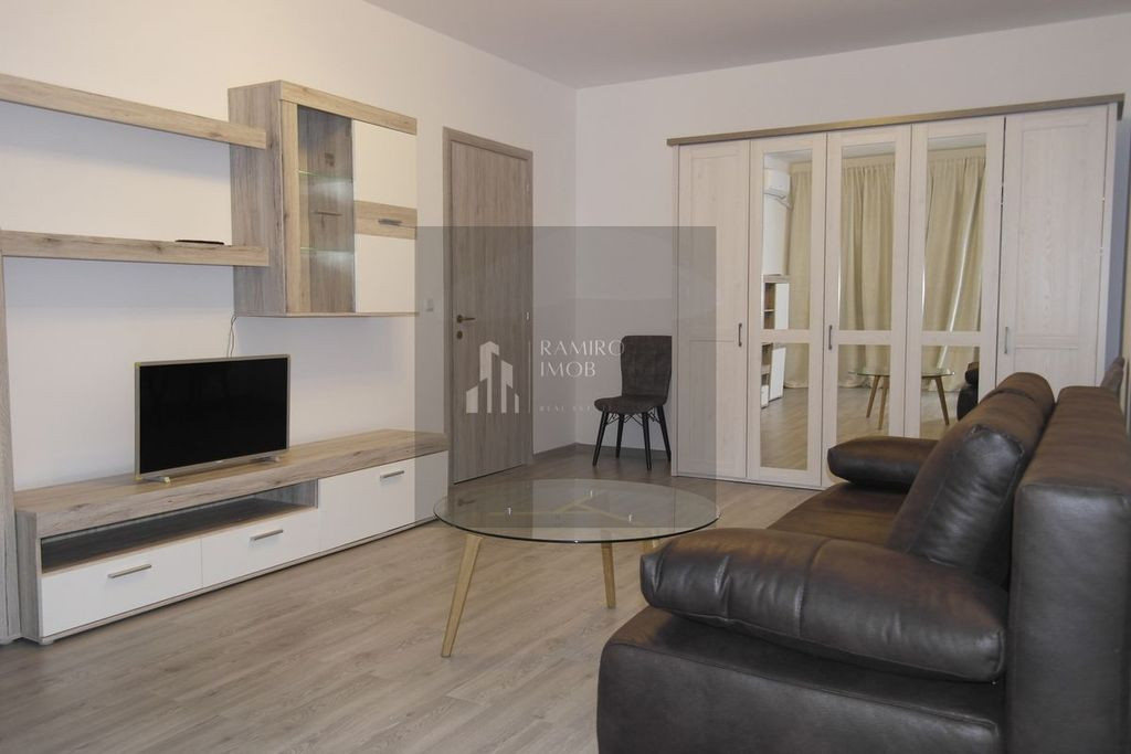 2 camere decomandat/Cartier Solar/ 64 mp/parcare subterana