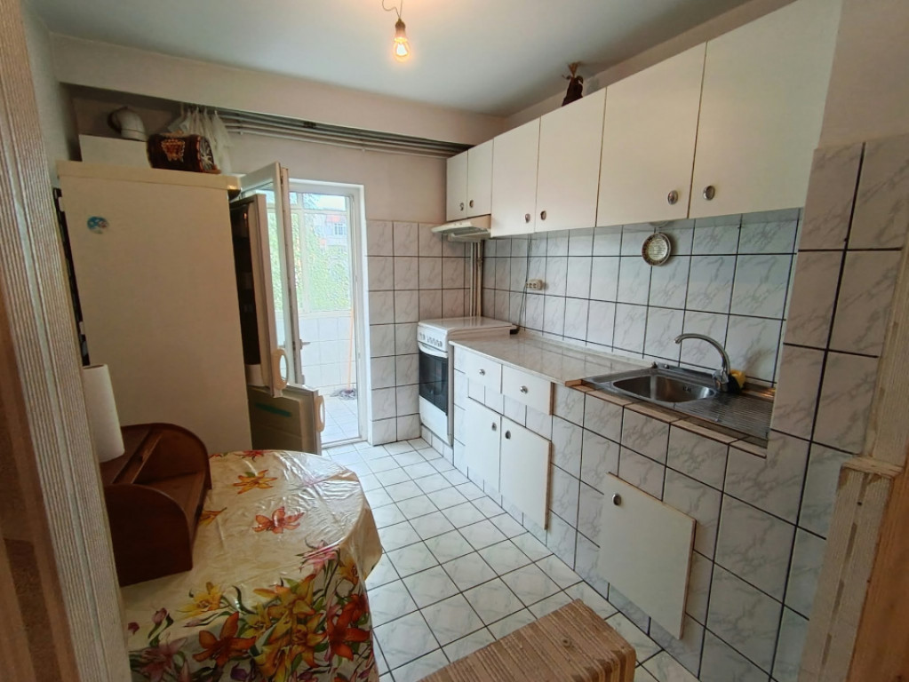 Apartament 2 camere, 48.50 mp, zona Republicii