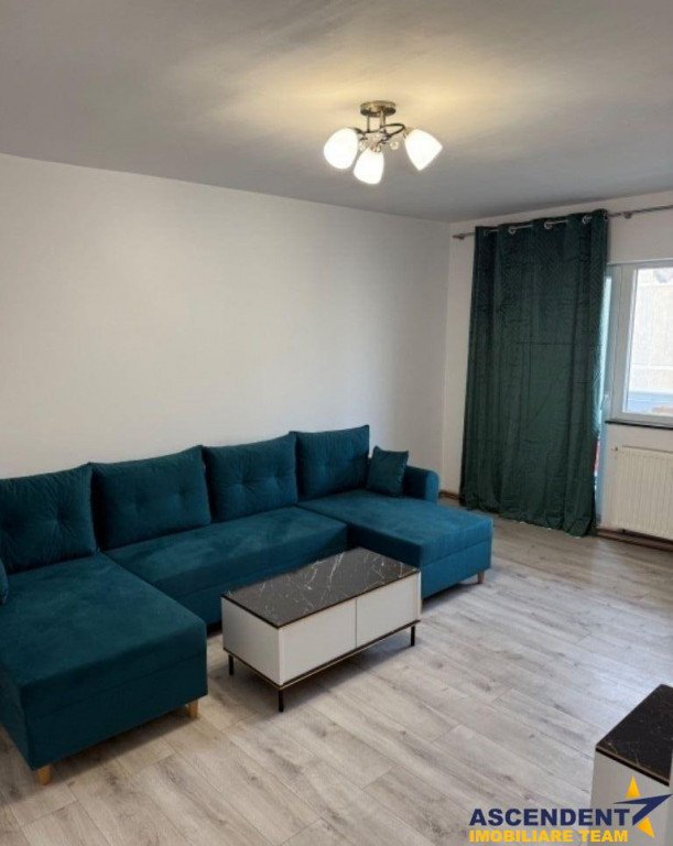 Apartament trei camere,Tractorul, Brasov
