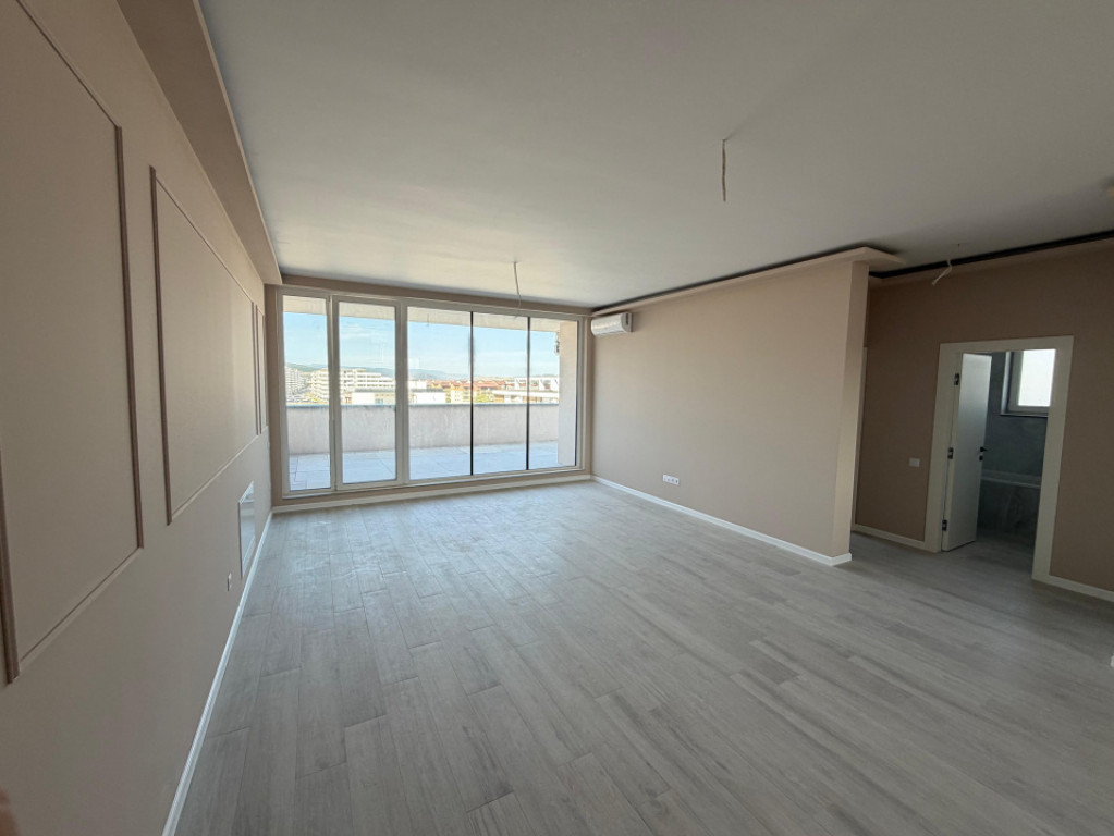 Penthouse de 3 camere, 81 mp, zona Cetății