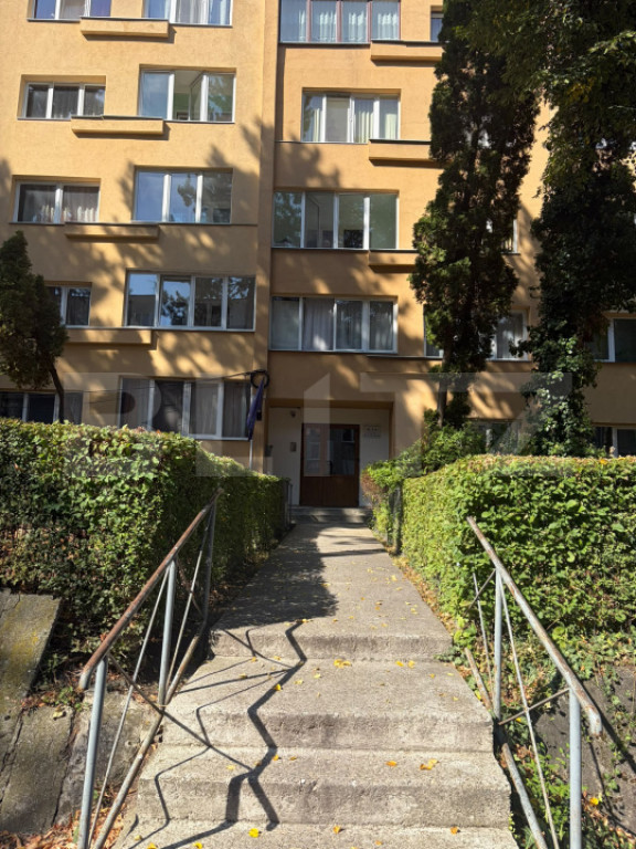 Oportunitate Investitie ! 2 camere, Decomandat, Aleea Micus,