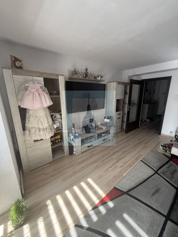 Apartament 3 camere , 84 mp utili,2 bai,2 balcone-zona Astra