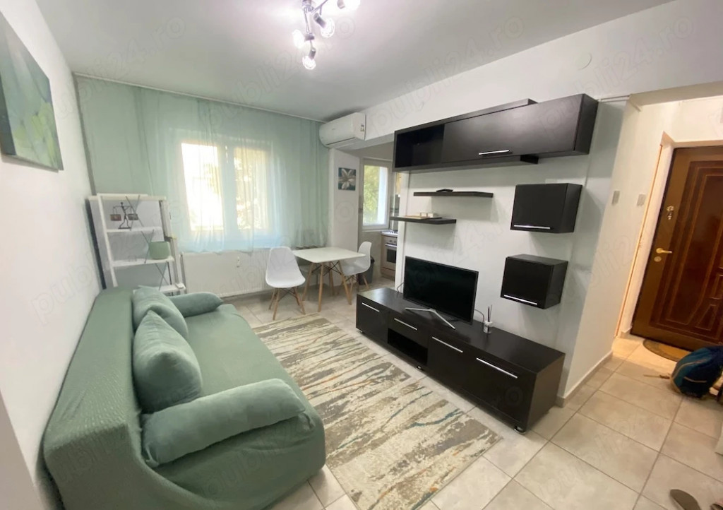 Ap 2 camere SD Zona Cantemir-Podu Ros