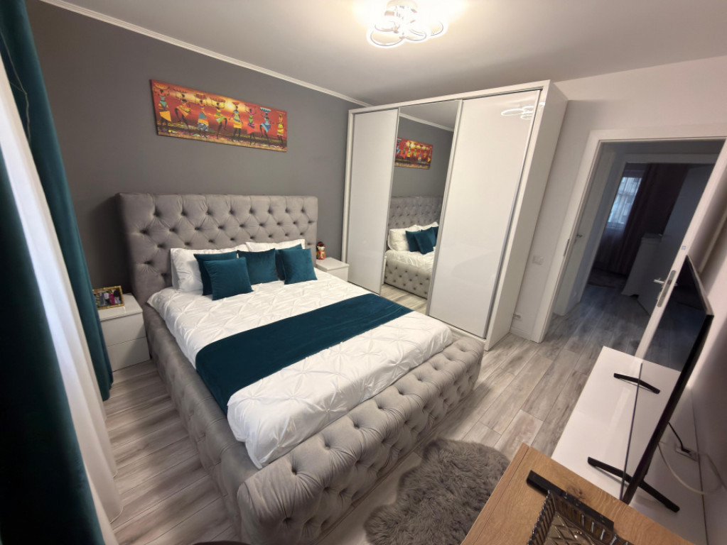 Apartament 3 camere, 74 mp, zona Garii