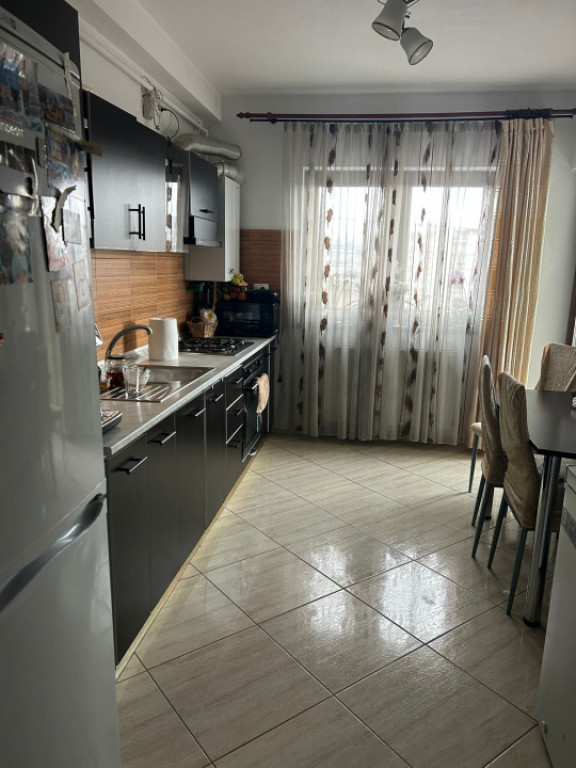 Apartament 2 camere 41mp+balcon 2,5mp zona Marasti