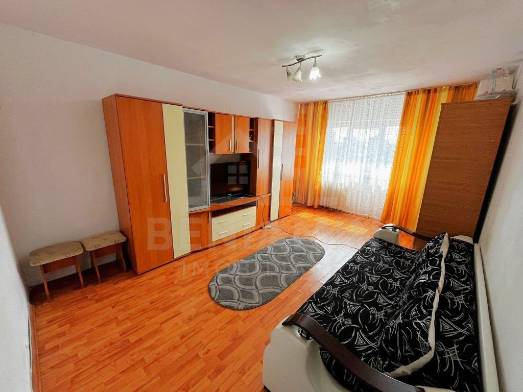 Apartament-2 Camere-Decomandat-Etajul 2-Mobilat-Utilat-CV...