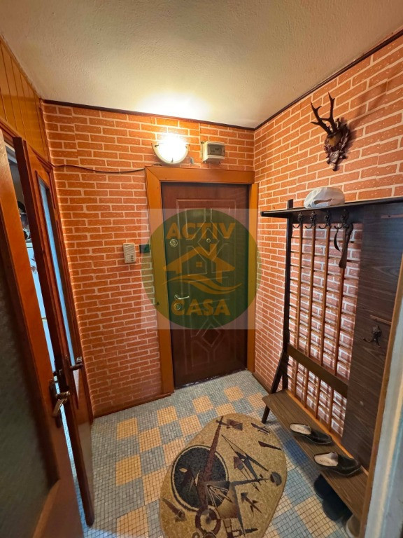 APARTAMENT CU 2 CAMERE – ETAJ 1, ZONA SMIRODAVA