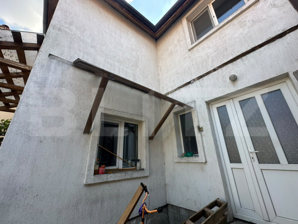 Casă de vanzare, 140 mo, teren 200 mp, zona Dorobanți