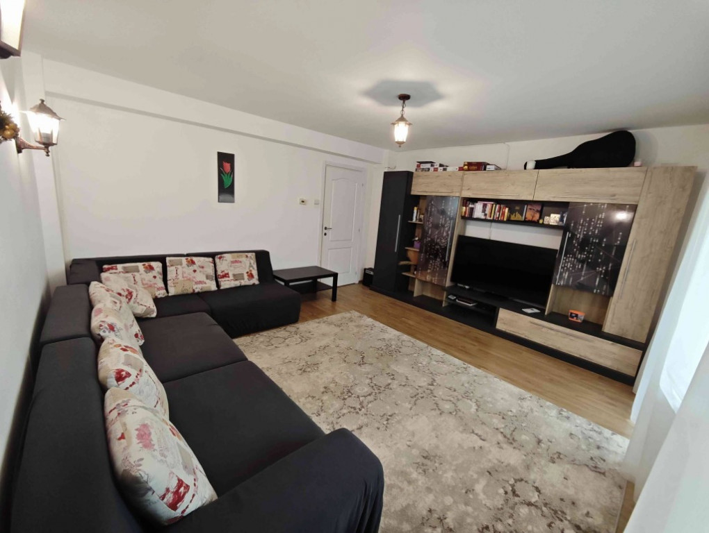 Apartament 3 camere, Sector 6, Pacii