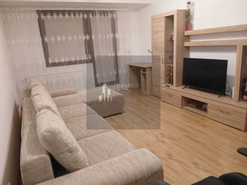 Apartament decomandat, 3 camere, 4 minute de metrou Gorjului