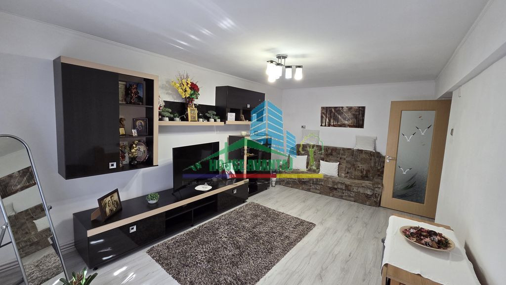 Apartament 3 camere, decomandat, 78 mp | Zona Kaufland Br...
