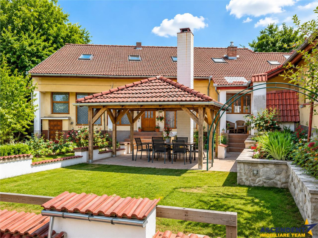 Proprietate premium cu SPA,sauna,casa oaspeti,teren 1.348 mp