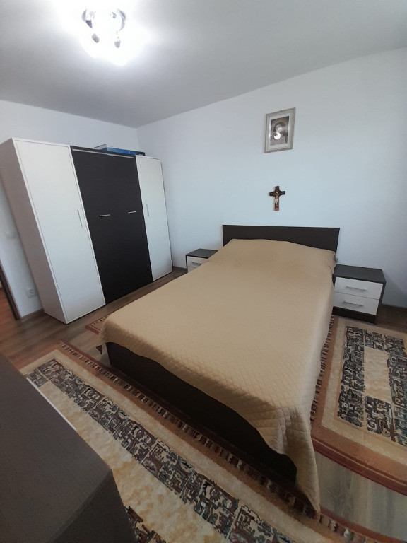 Apartament 2 camere et 3 Unirea