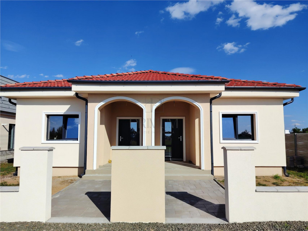 DUPLEX PE PARTER - APROAPE DE ORAS - 80 MP UTILI