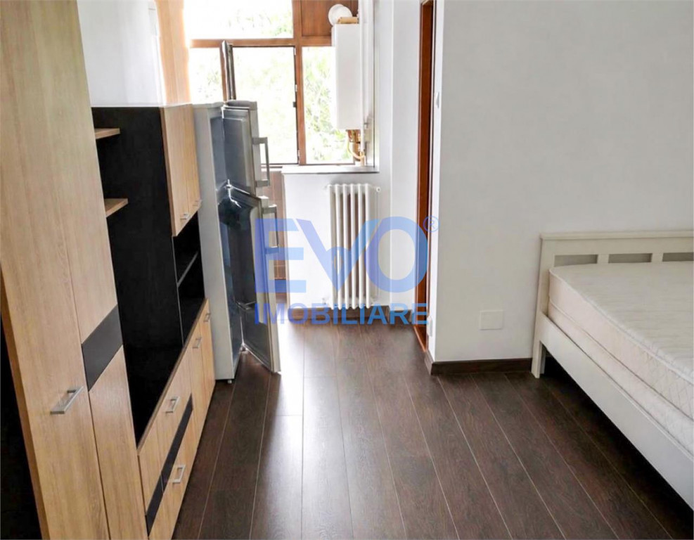 Garsoniera, centrala termica, zona Tudor Vladimirescu