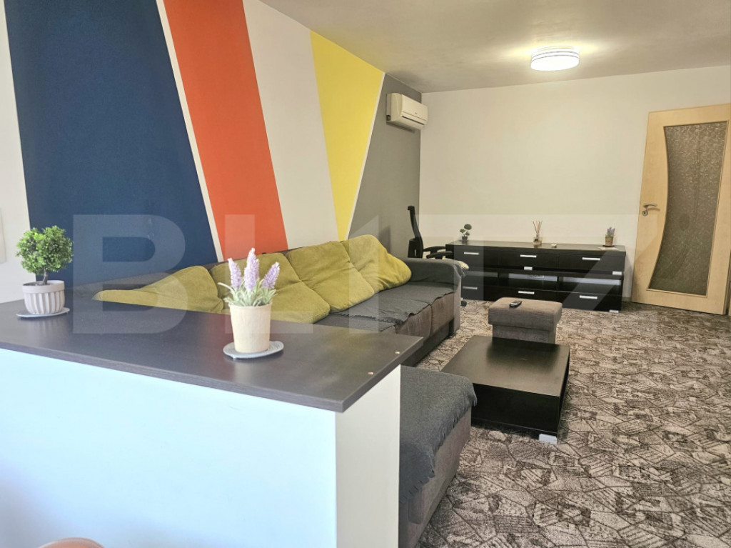 Apartament 4 camere, decomandat zona de Nord