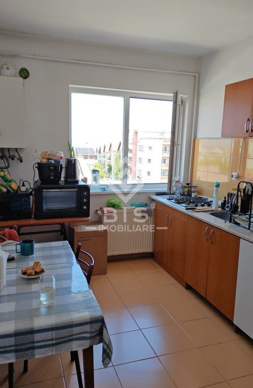 Apartamnet 3 camere strada Buna Ziua