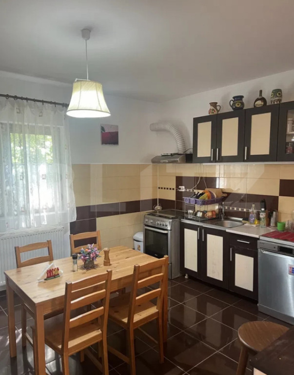 Casa/Vila de inchiriat