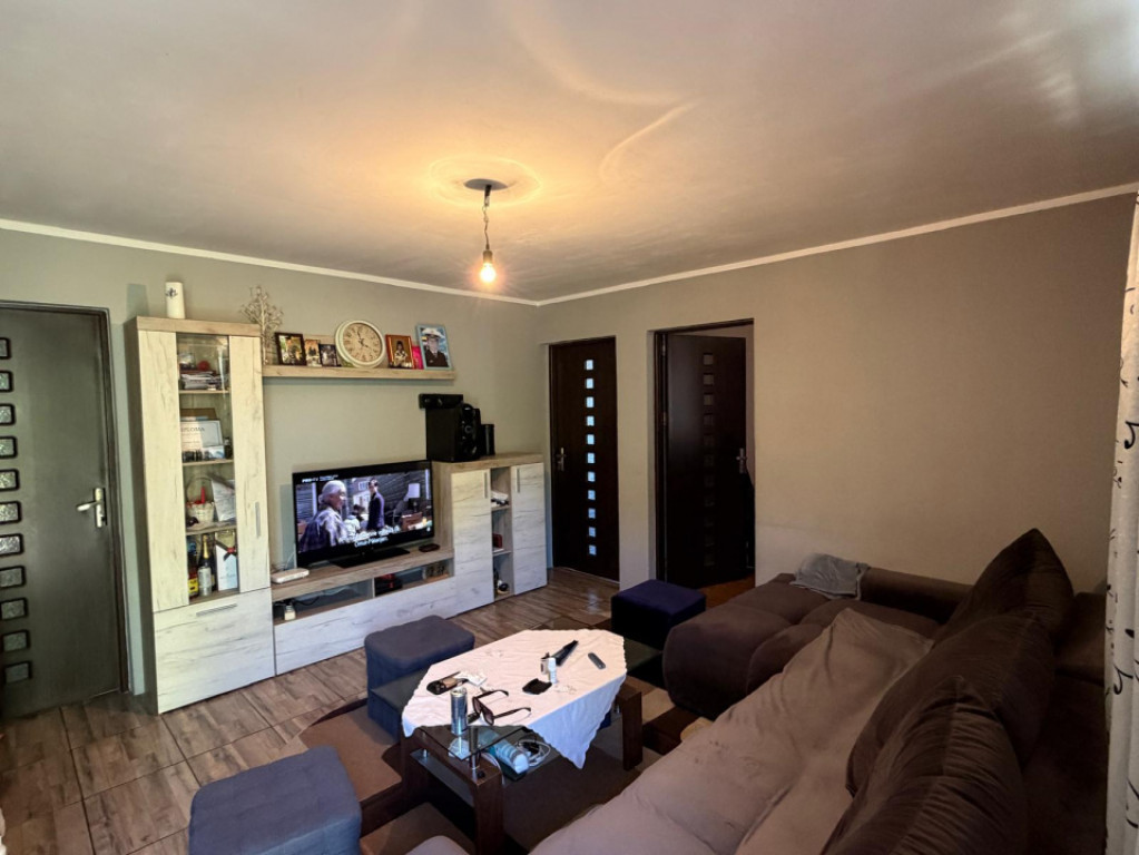 Casa parter, 70.40 mp, teren 250 mp, zona Parcul Tineretului