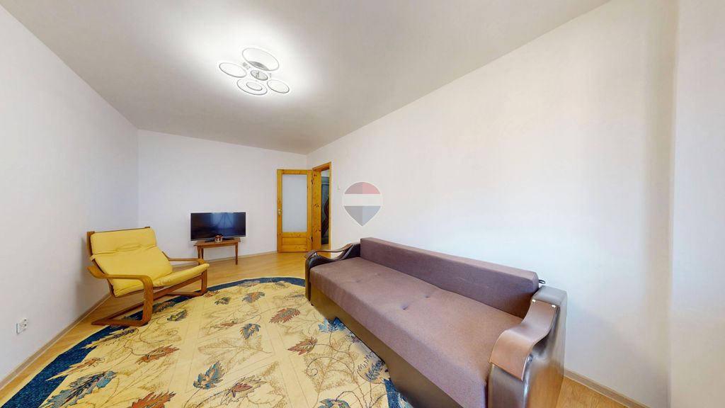 Comision 0% | Apartament de închiriat | 3 camere| Răcă...