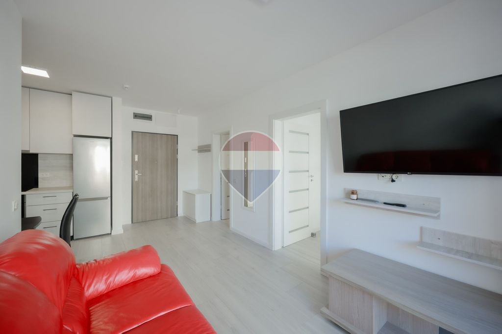 De vânzare apartament cu 2 camere, în West Residence, p...
