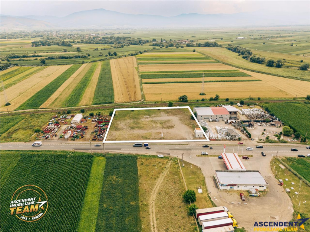 De vânzare teren extravilan lângă drumul DN11
