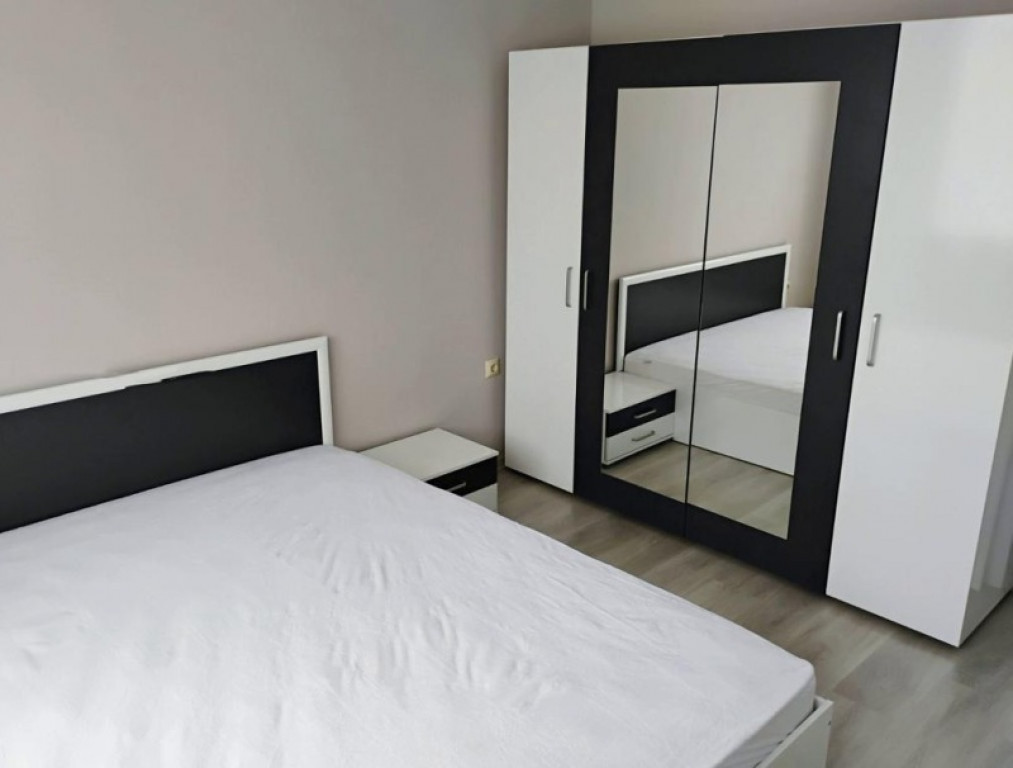 Apartament cu 2 camere de inchiriat in zona 13 Septembrie