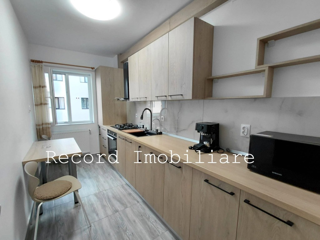 Apartament 42 mp in bloc nou,et.1, loc parcare in Floresti