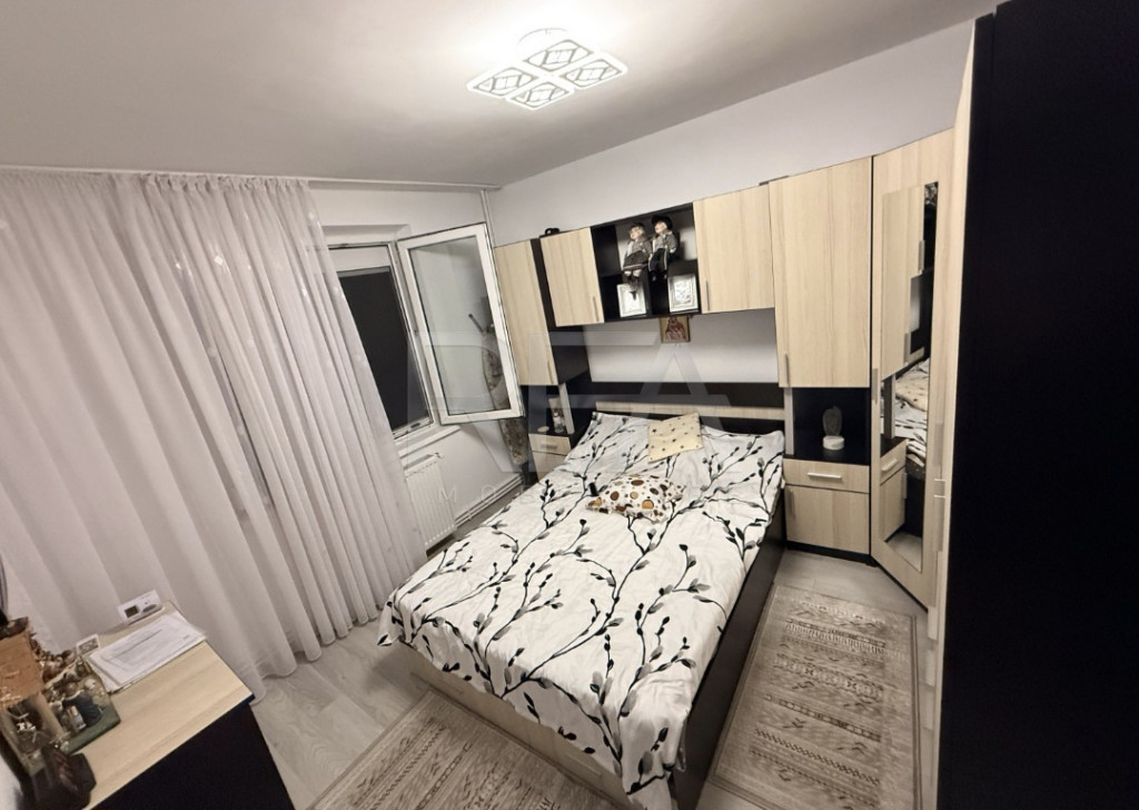3 camere, 6/8, bloc 1985, 67mp, CENTRALA-Crangasi