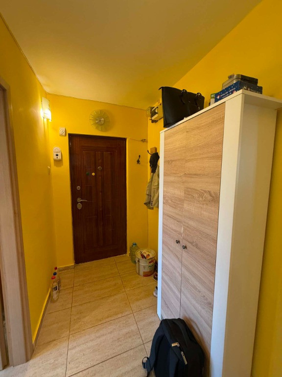 Apartament 3 camere- Marasti-zona CBC