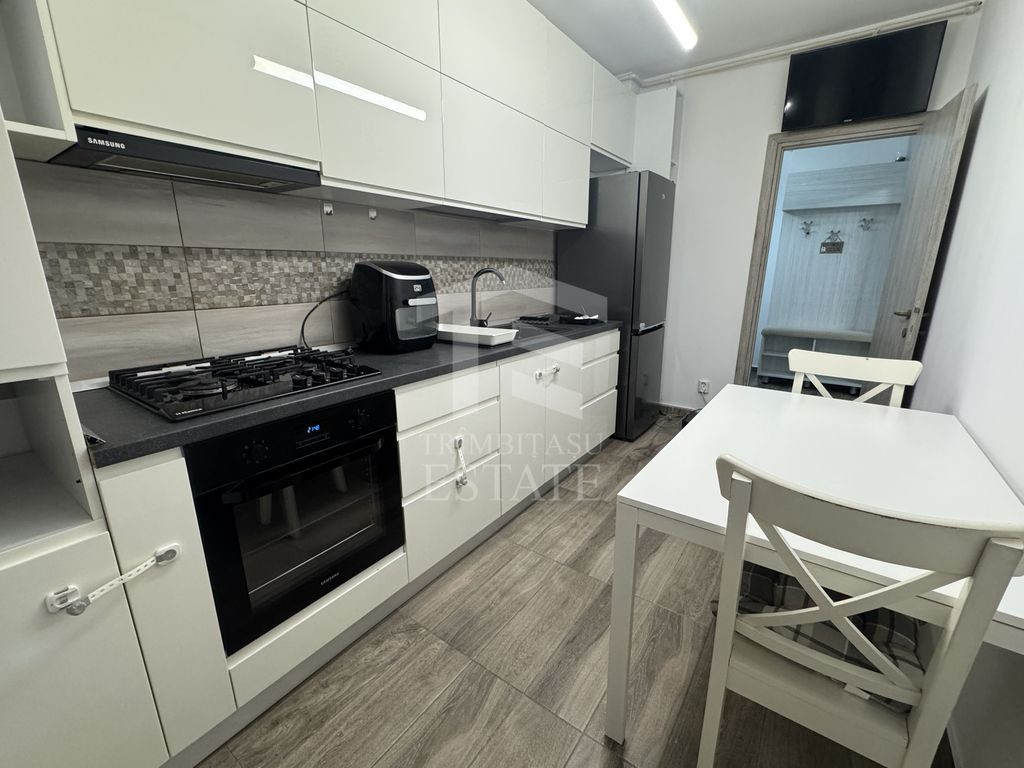 Cartierul Solar 2 Camere 64 mp Lux Parter Inalt