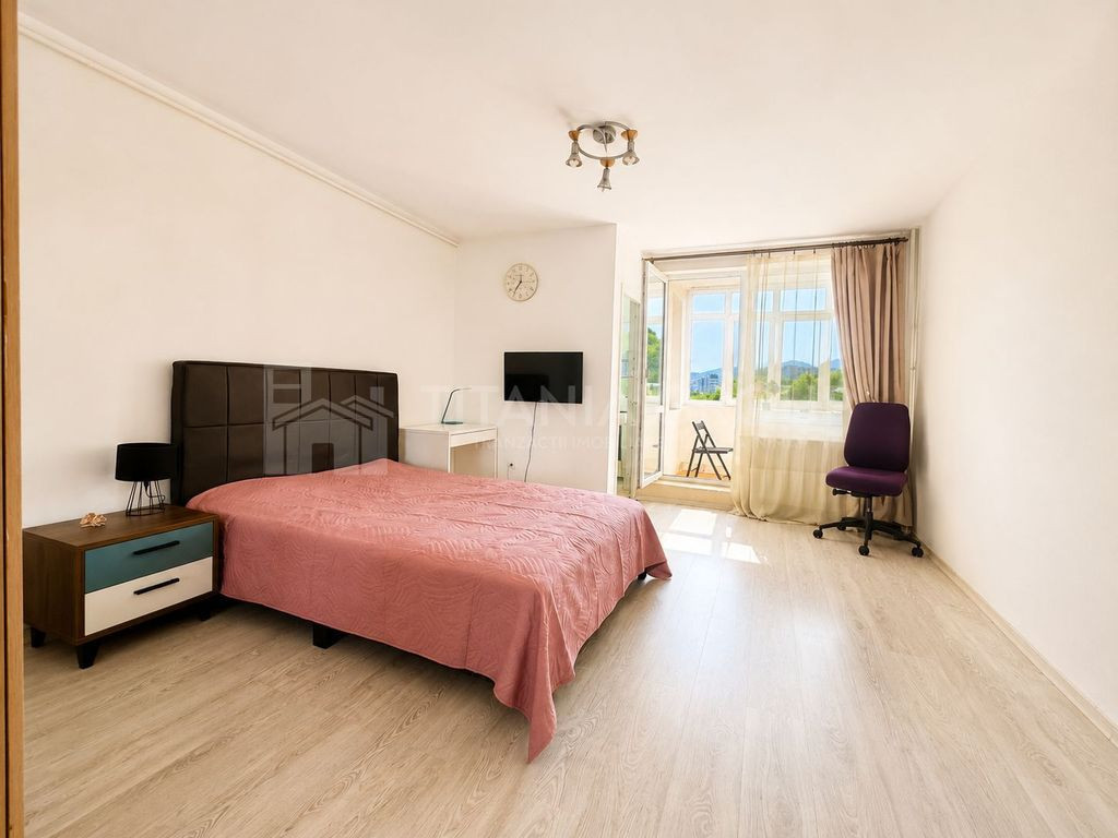 Garsoniera, preluare chirias, Str. Mihai Viteazul 98 (lan...