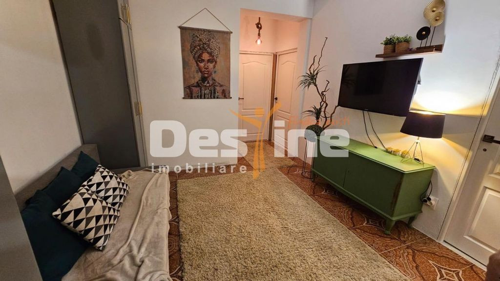 APARTAMENT 3 CAMERE IN VILA, GIULESTI SARBI, VANZARE