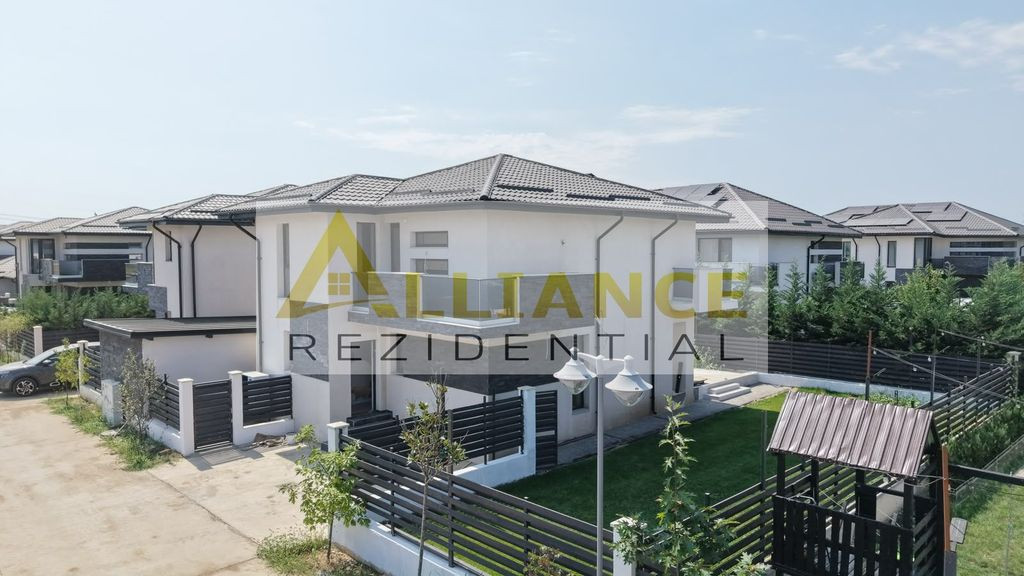 Casa premium in complex privat | 135 mp utili | Curte ame...