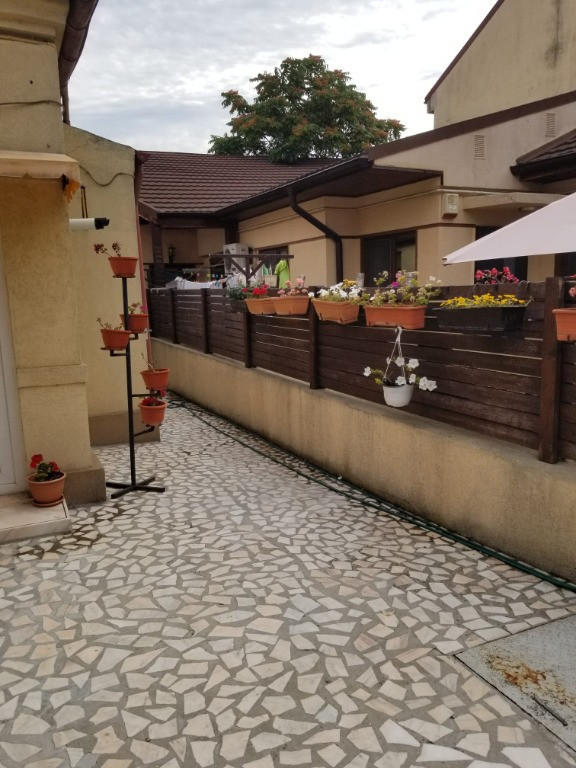 Garsoniera de inchiriat la casa