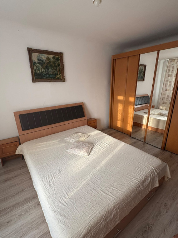 Garsoniera spațioasă - 35 mp, Sarari