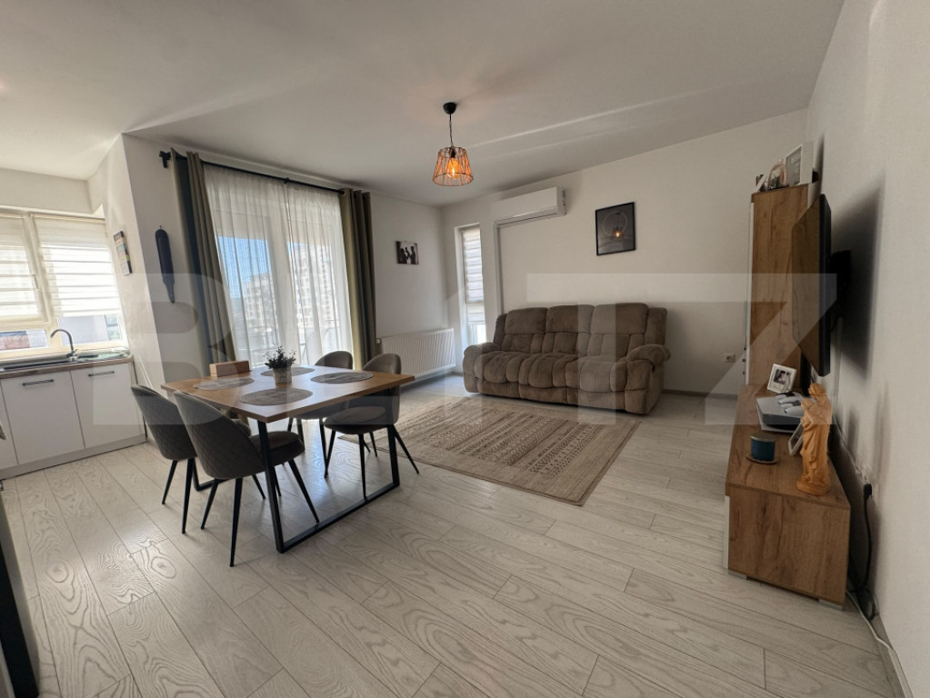 Apartament modern cu 3 camere de vânzare, opțional loc de