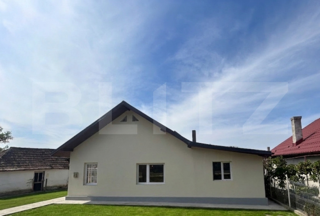 Casă individuală, 100 mp utili, 700 mp teren, finisată, I