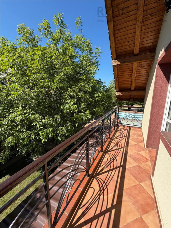 Vila Bran -4 apartamente cu potential turistic