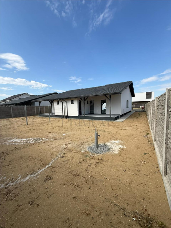 MOSNITA-DUPLEX-PE PARTER-TEREN MARE- BUCATARIE INCHISA