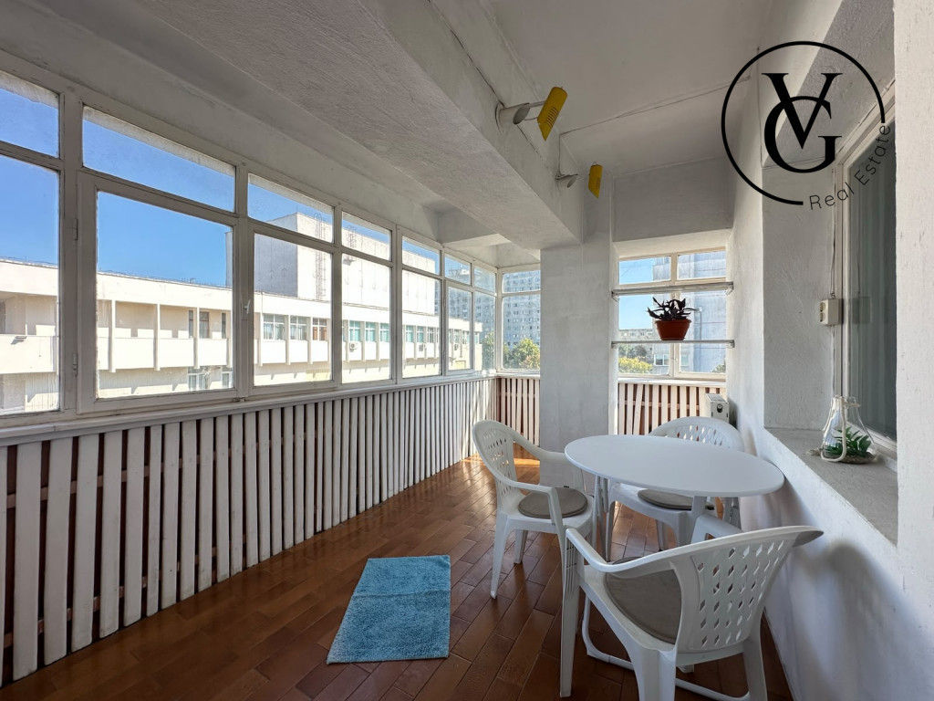 Apartament decomandat 4 camere - Casa de Cultura - termen lu
