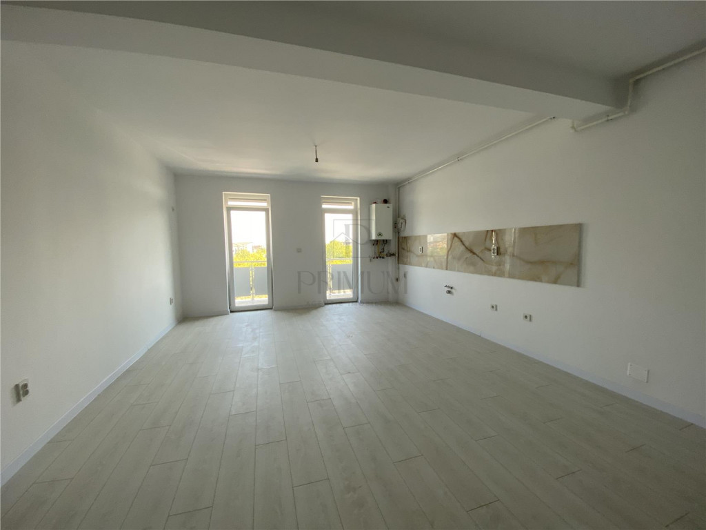 Giroc, apartament 2 camere, etaj 1, centrala proprie, parcar