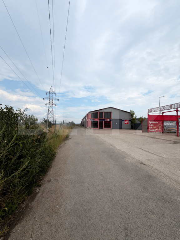 De inchiriat hală 600 mp și teren generos de 5000 mp langa