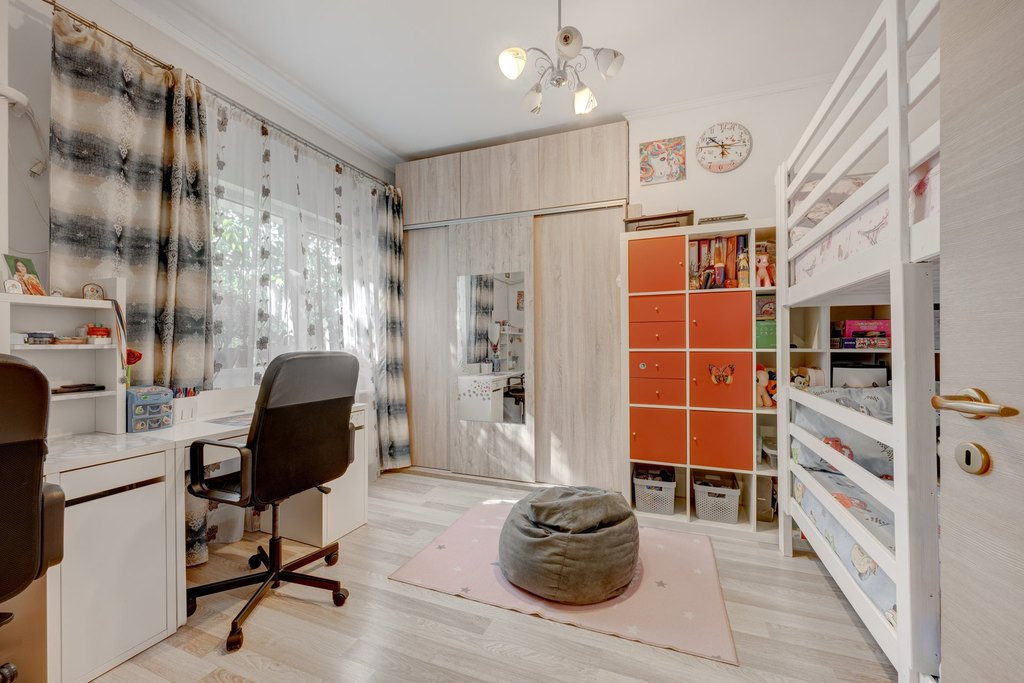 Apartament 2 camere în vilă - 1 Mai - Mihalache