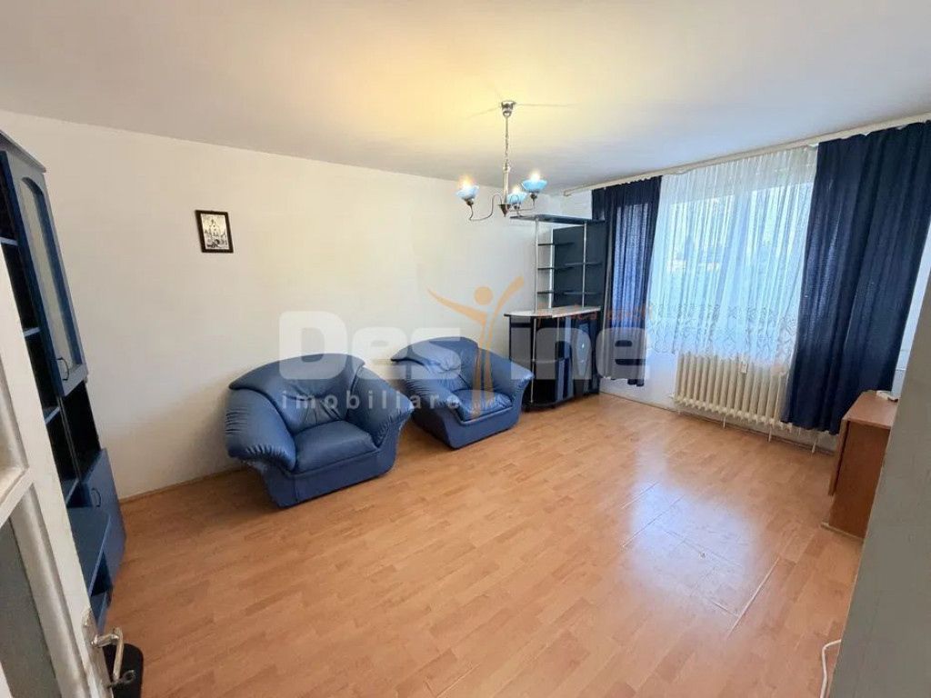 APARTAMENT 3 CAMERE DECOMANDAT