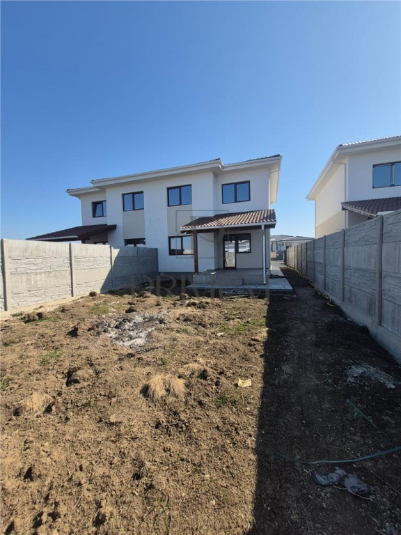 MOSNITA- ZONA EXCELENTA - TOATE UTILITATILE -