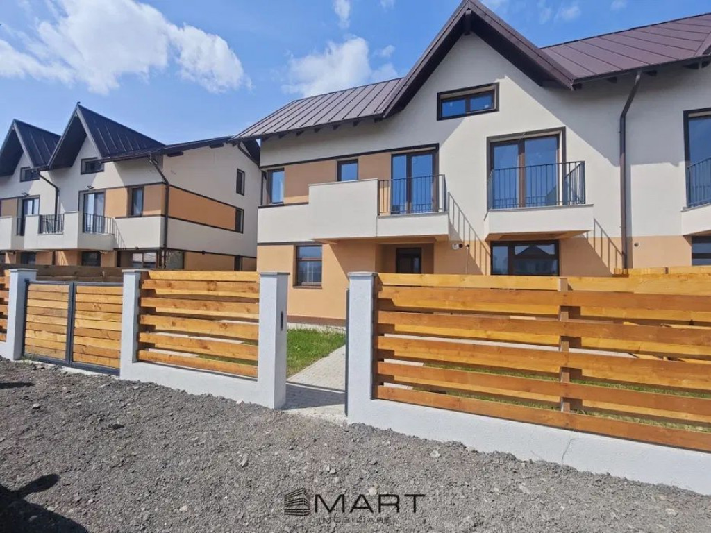 Casa tip duplex 4 camere intabulata Stupini