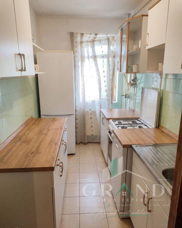 Ap 2 camere decomandate | Etaj 1 | Zona Mehedinți–Baza Sp