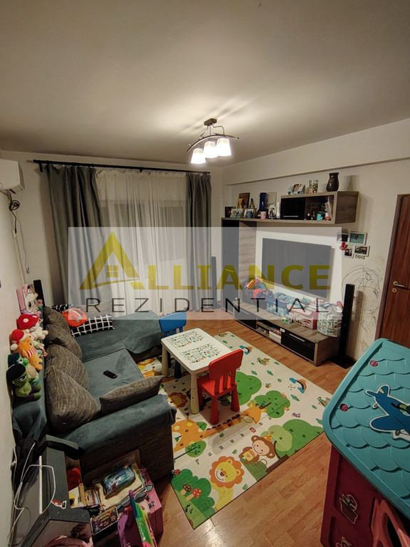 Apartament 2 camere decomandat | Drumul Fermei | Etaj 2 |...