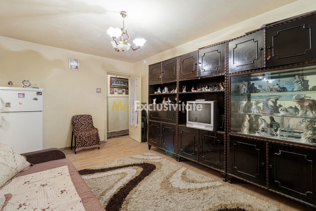 Apartament 3 camere de renovat | Pantelimon
